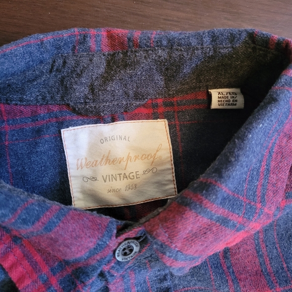 Flannel - Picture 3 of 3